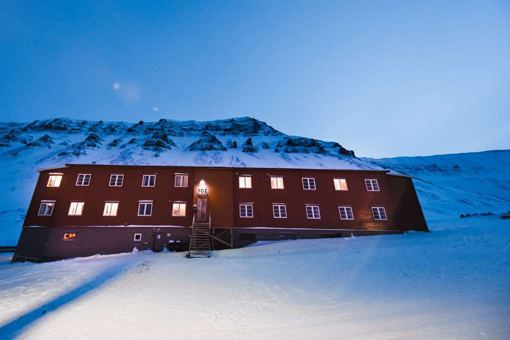 Gjestehuset 102 Longyearbyen Exterior foto